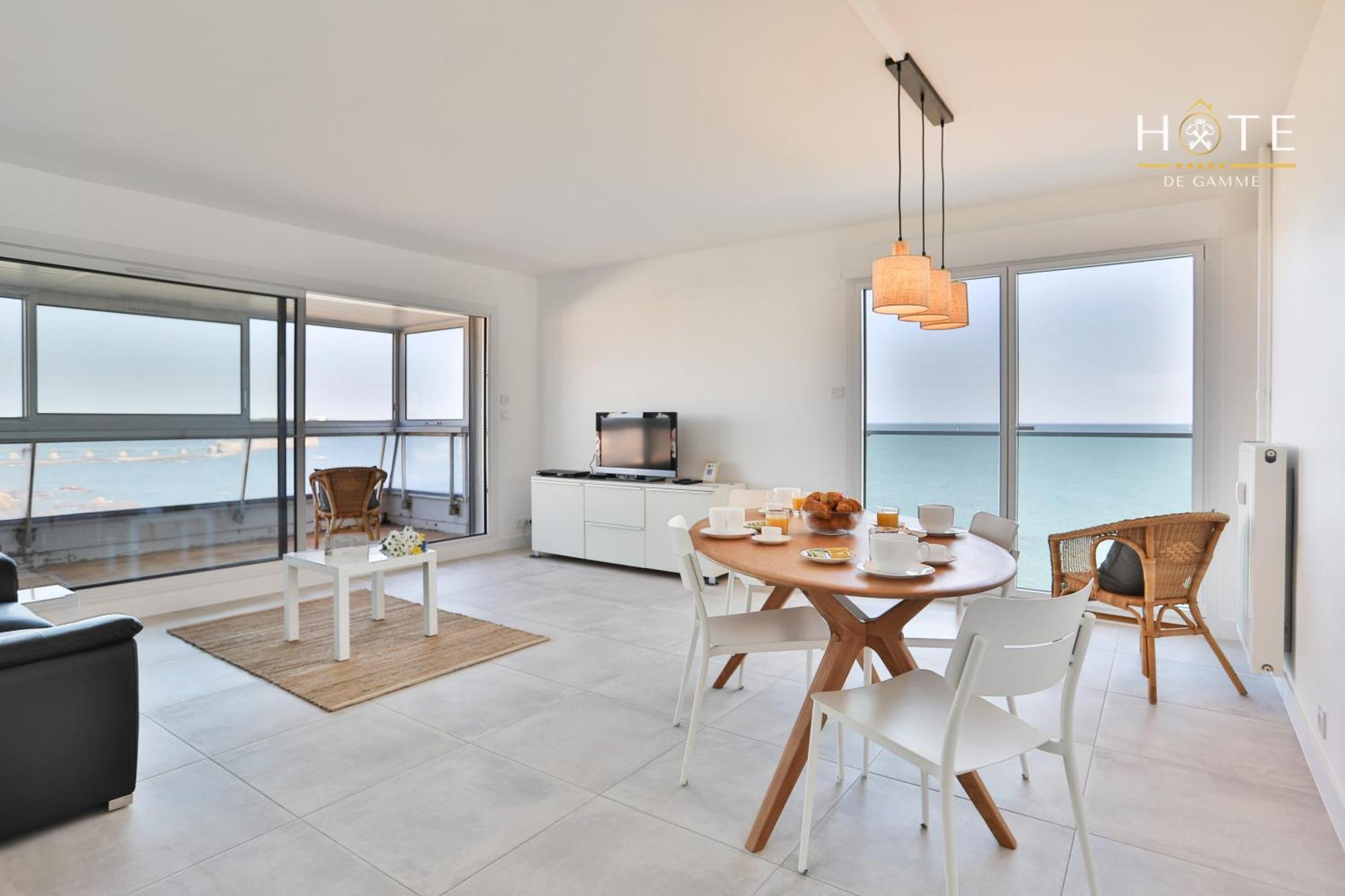Appartement De Caractere, Superbe Vue Mer 280° La Chaume Exteriér fotografie