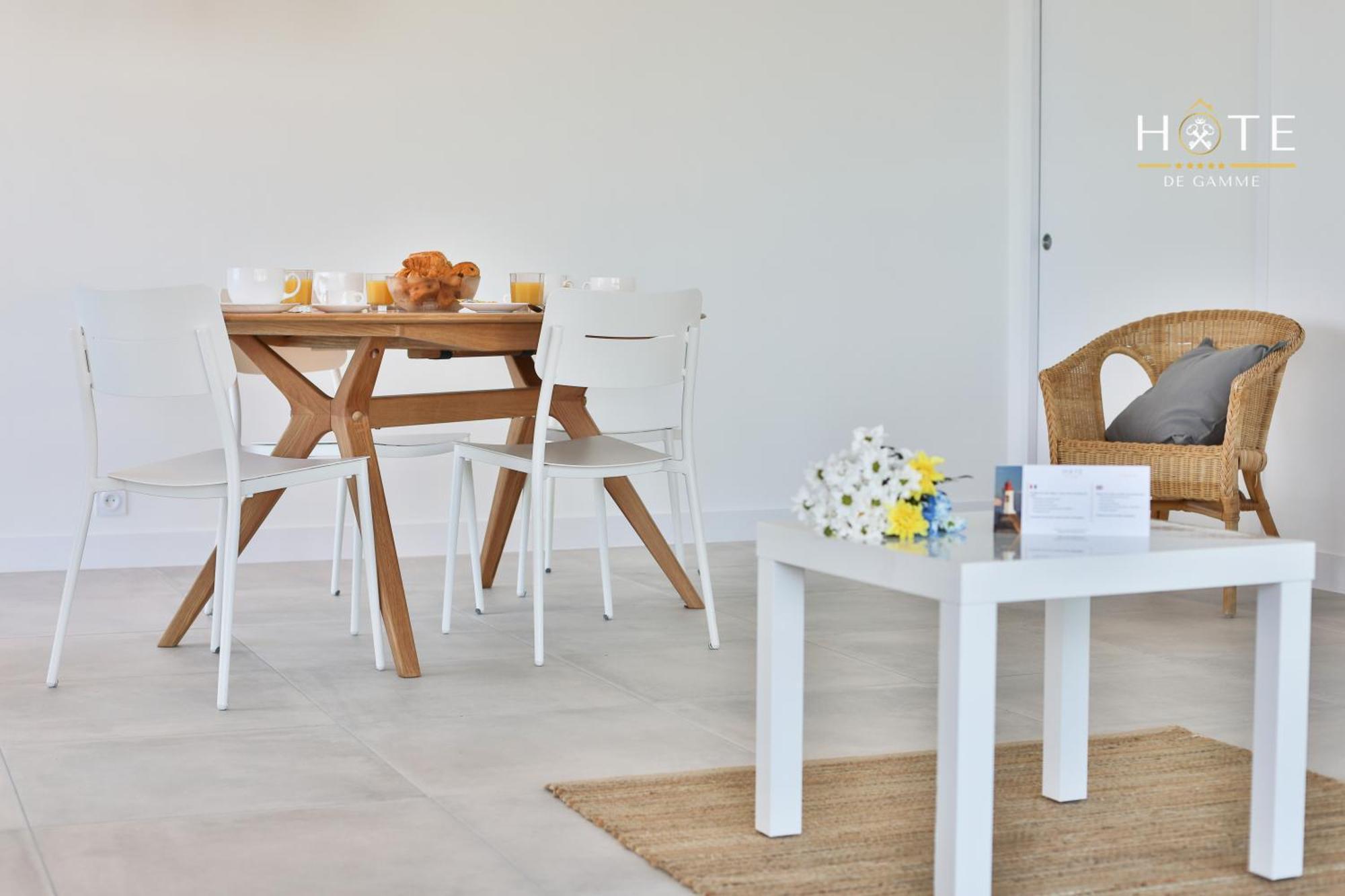 Appartement De Caractere, Superbe Vue Mer 280° La Chaume Exteriér fotografie
